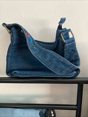 Denim Shoulder Bag with Floral Embroidery - Blue